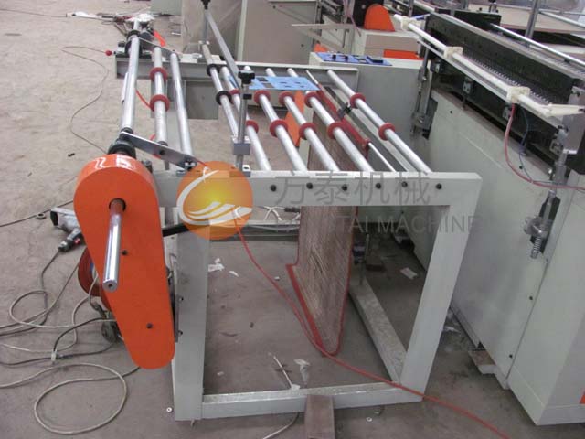 GFQ Heat Sealing Cold Cutting Bag Making Machine