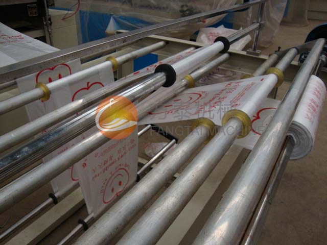 GFQ Heat Sealing Cold Cutting Bag Making Machine