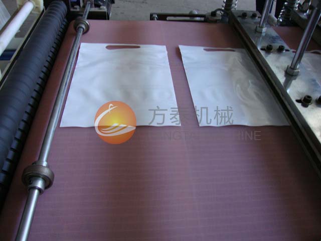 TPM Zipper Bag Machine